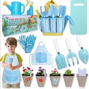 NEW! 19-Piece Gardening Set Tote Gloves Shovels Watering Can Kneeling Pad Apron